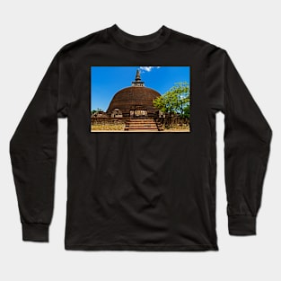 Rankot Vehera, Polonnaruwa. Long Sleeve T-Shirt